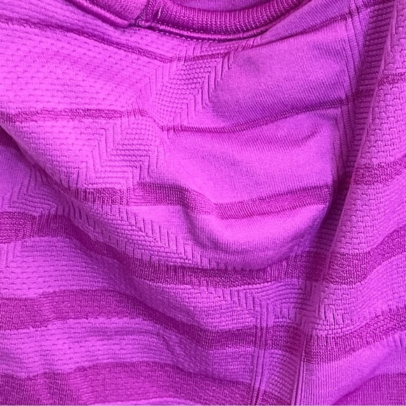 Athleta Fastest Track Stretch Tank Top Womens XL Purple Sleeveless Active Gym - Picture 8 of 9